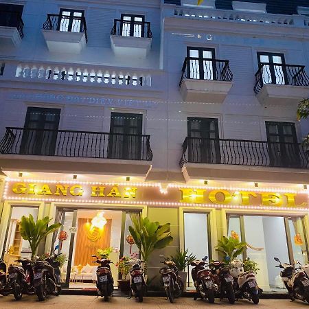 Giang Hân Hotel Tây Ninh Extérieur photo