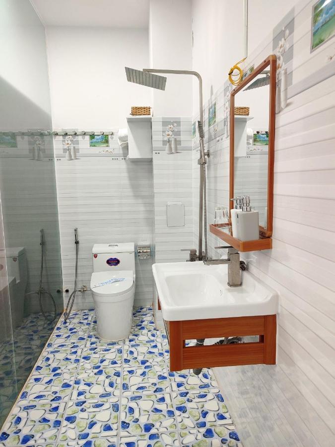 Giang Hân Hotel Tây Ninh Extérieur photo